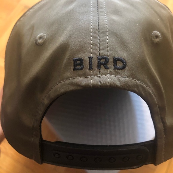 BIRD by JUICY COUTURE cap - Picture 3 of 4